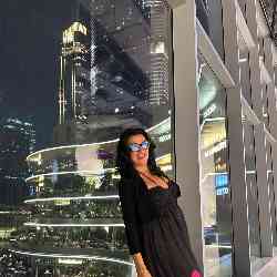 Single Armenian woman in Los Angeles, California, United States