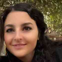 Single Armenian woman in Yerevan, Armenia, Armenia