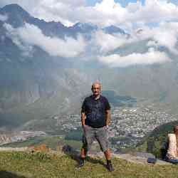 Single Armenian man in Toronto, Ontario, Canada