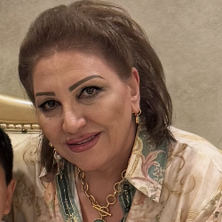 Single Armenian woman in Glendale, California, United States